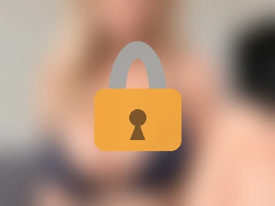 Carte de catégorie leak Fansly du modèle Dina Kauff